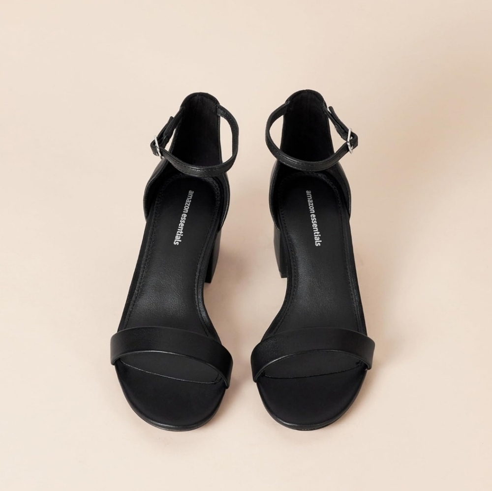 Amazon Essentials Heeled Black Sandals